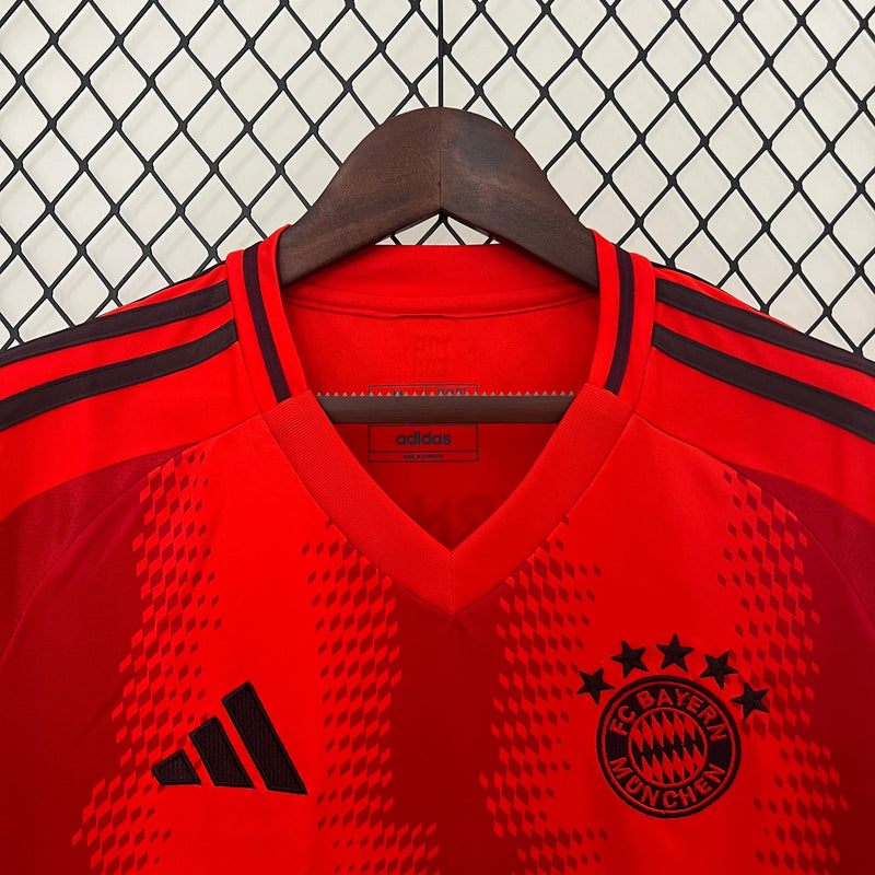 CAMISA LANÇAMENTO DO BAYERN DE MUNIQUE 24/25 VERMELHO